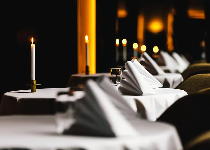 The Dylan - The Leading Of The World 5*