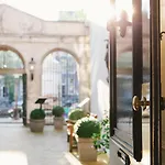 Hotel The Dylan - The Leading Of The World